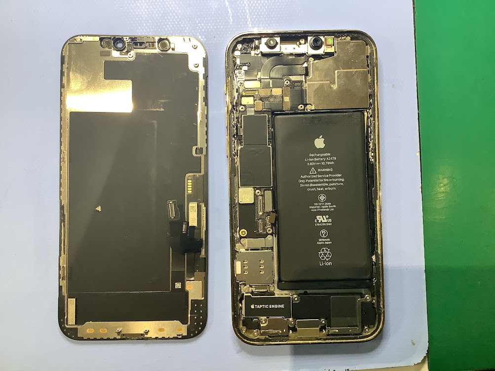 iPhoneXRのバッテリー交換ならデータをそのまま・最短即日修理のスマホ修理工房ラザウォーク甲斐双葉店へ！